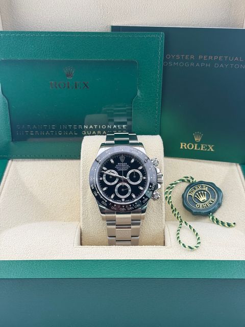 Rolex Daytona 116500 LN Image 2